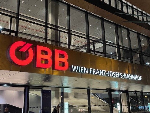 ÖBB Wien Franz-Josefs-Bahnhof Einzelbuchstaben