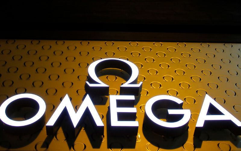 OMEGA Einzelbuchstaben superflach