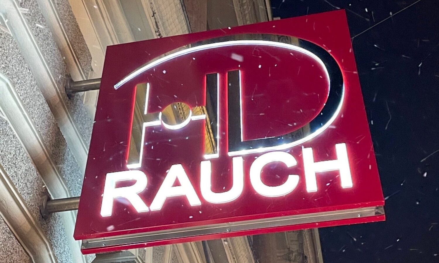Leuchtschild HD Rauch – beleuchtetes Steckschild