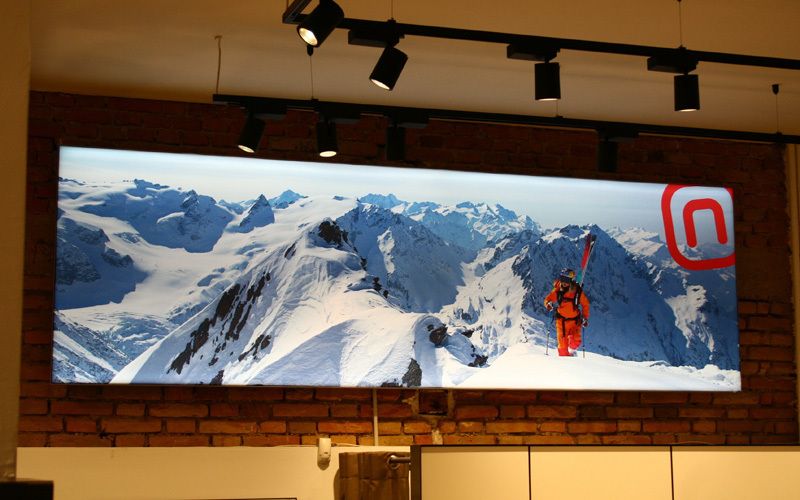 Intersport Textilspannrahmenschild beleuchtet