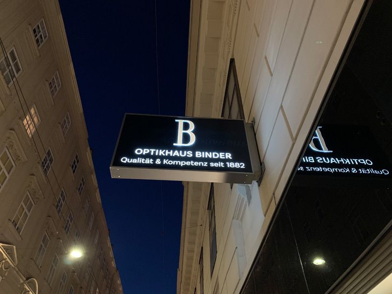 Optikhaus Binder Leuchtschild