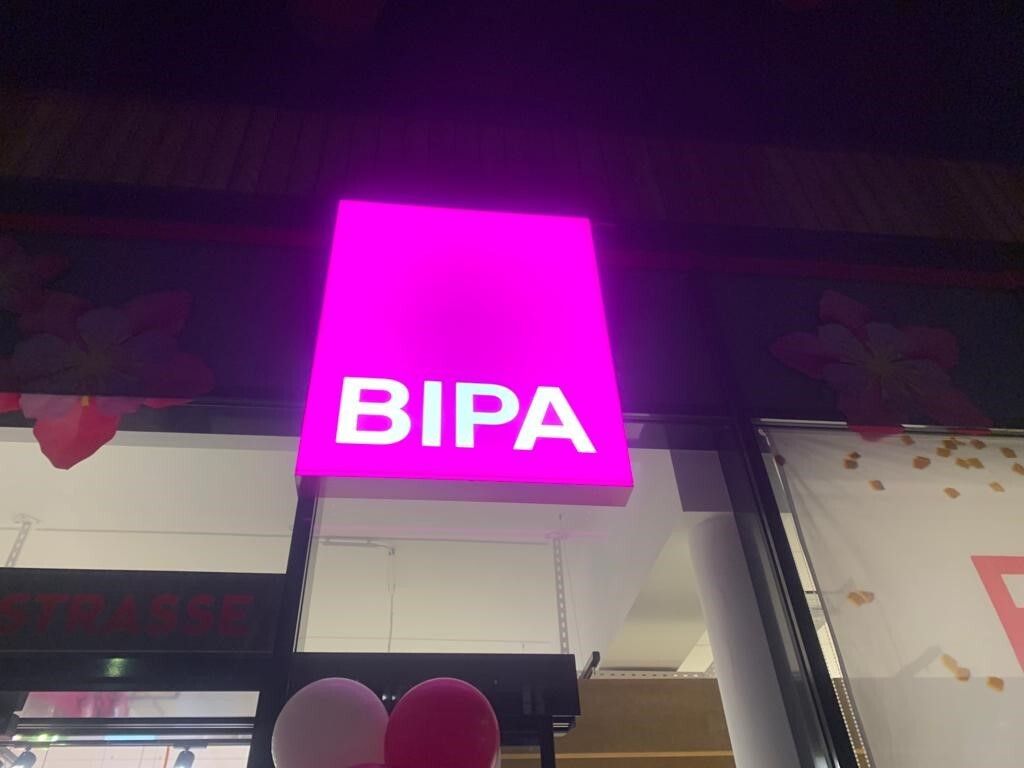 BIPA Leuchtschild