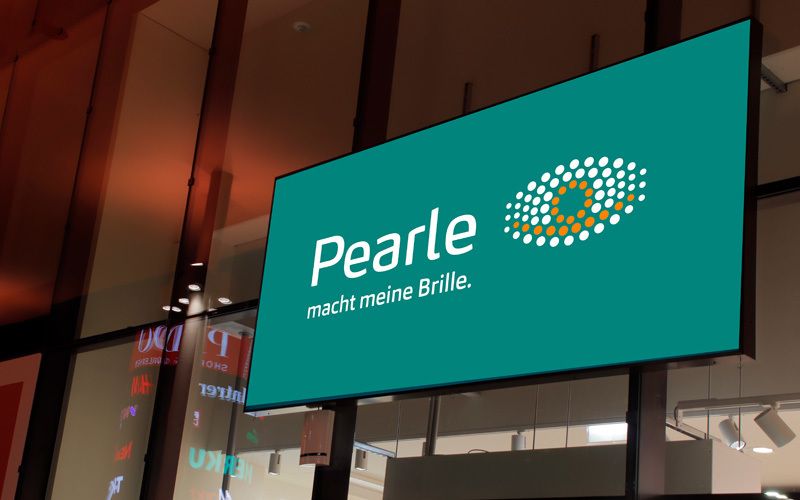 Pearle Spannfolienschild
