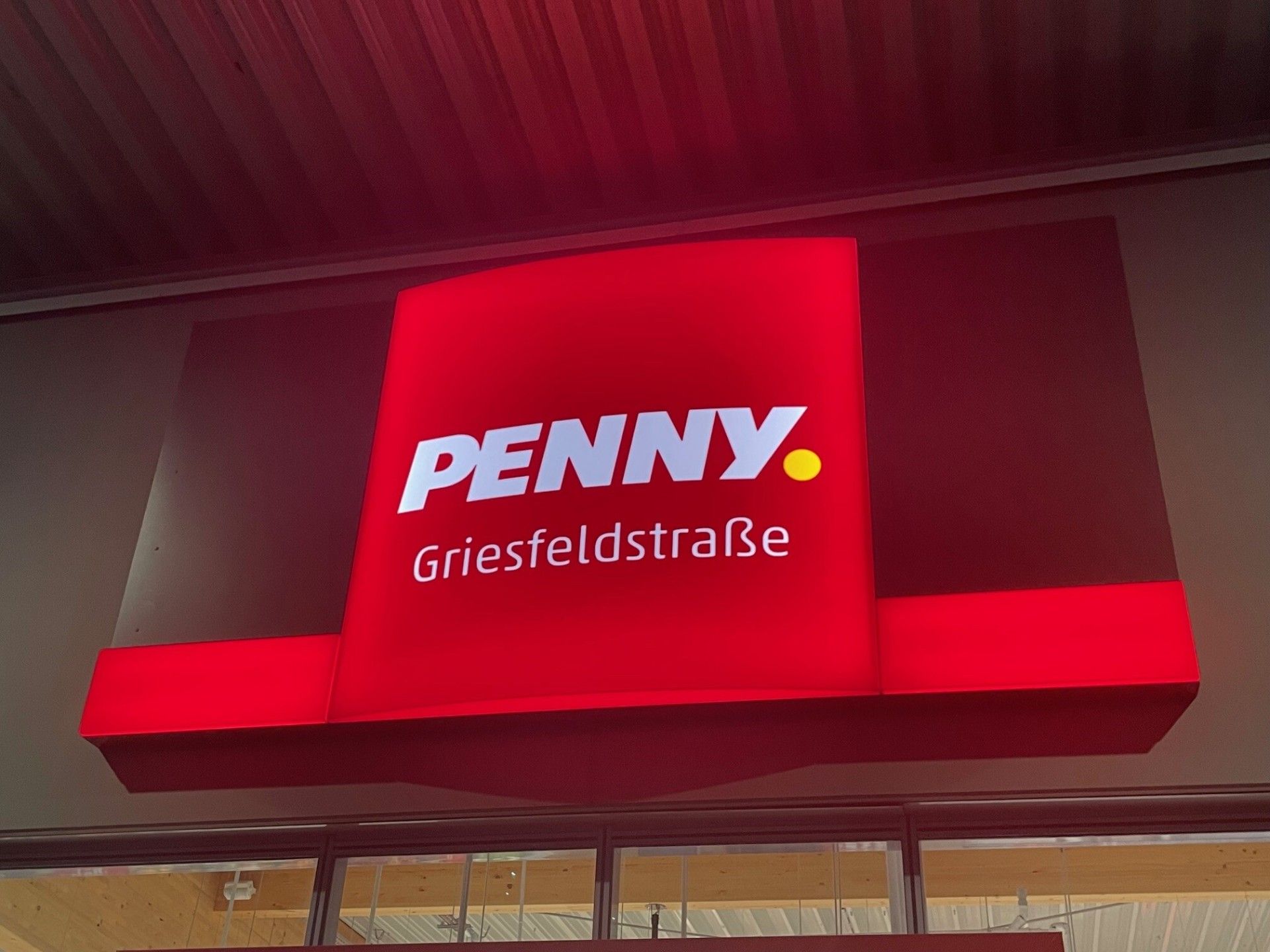 PENNY Leuchtschild Griesfeldstraße