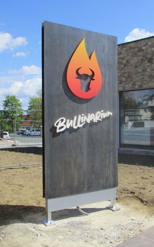 Bullinarium Pylon