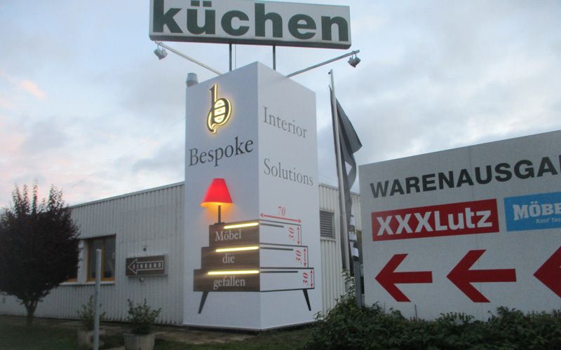 Bespoke Interior Solutions Fassadenbespannung