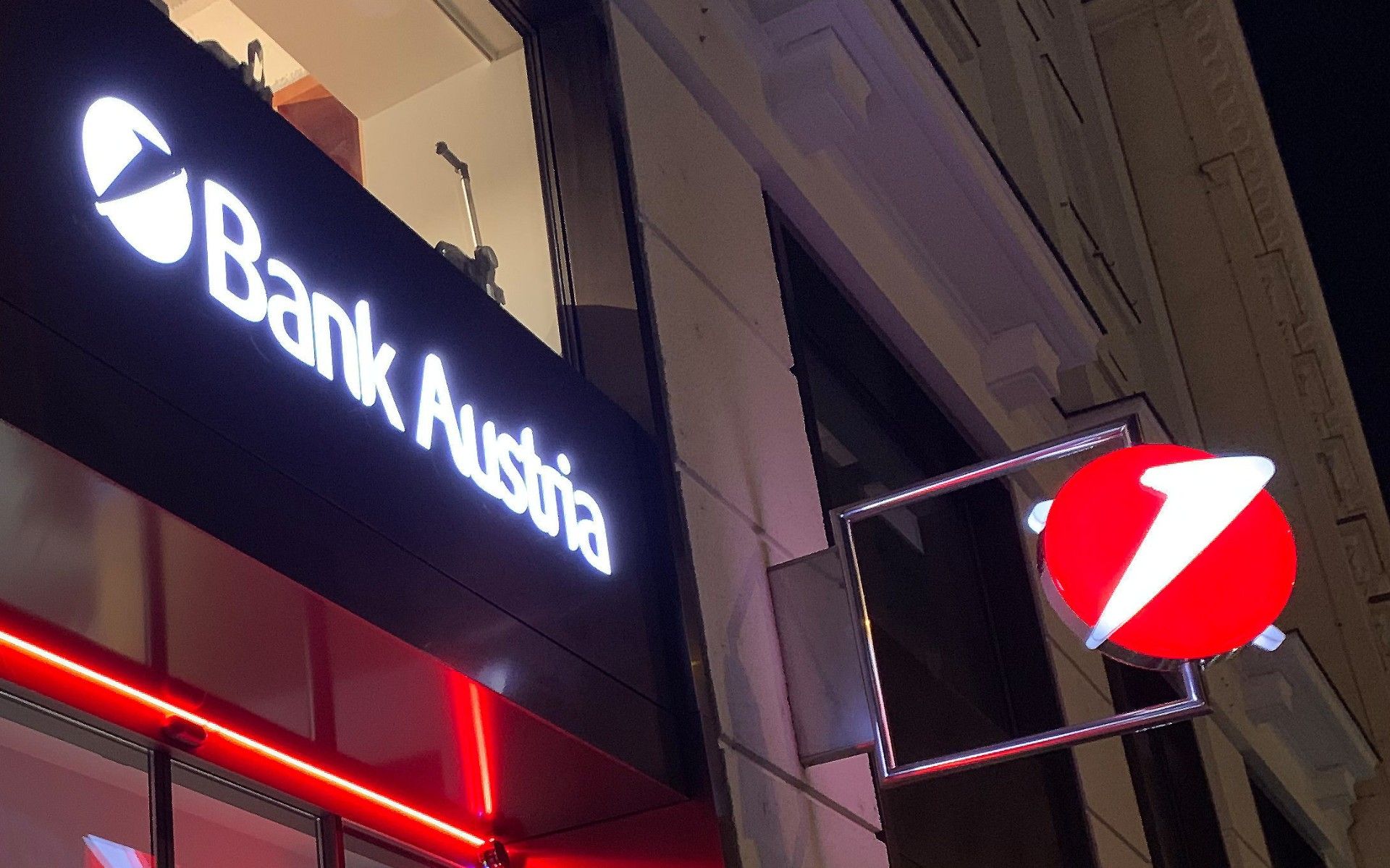 Bank Austria Drehlogo