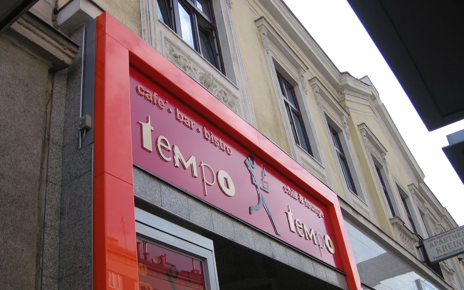 tempo café bar bistro Eingangs-Torbogen